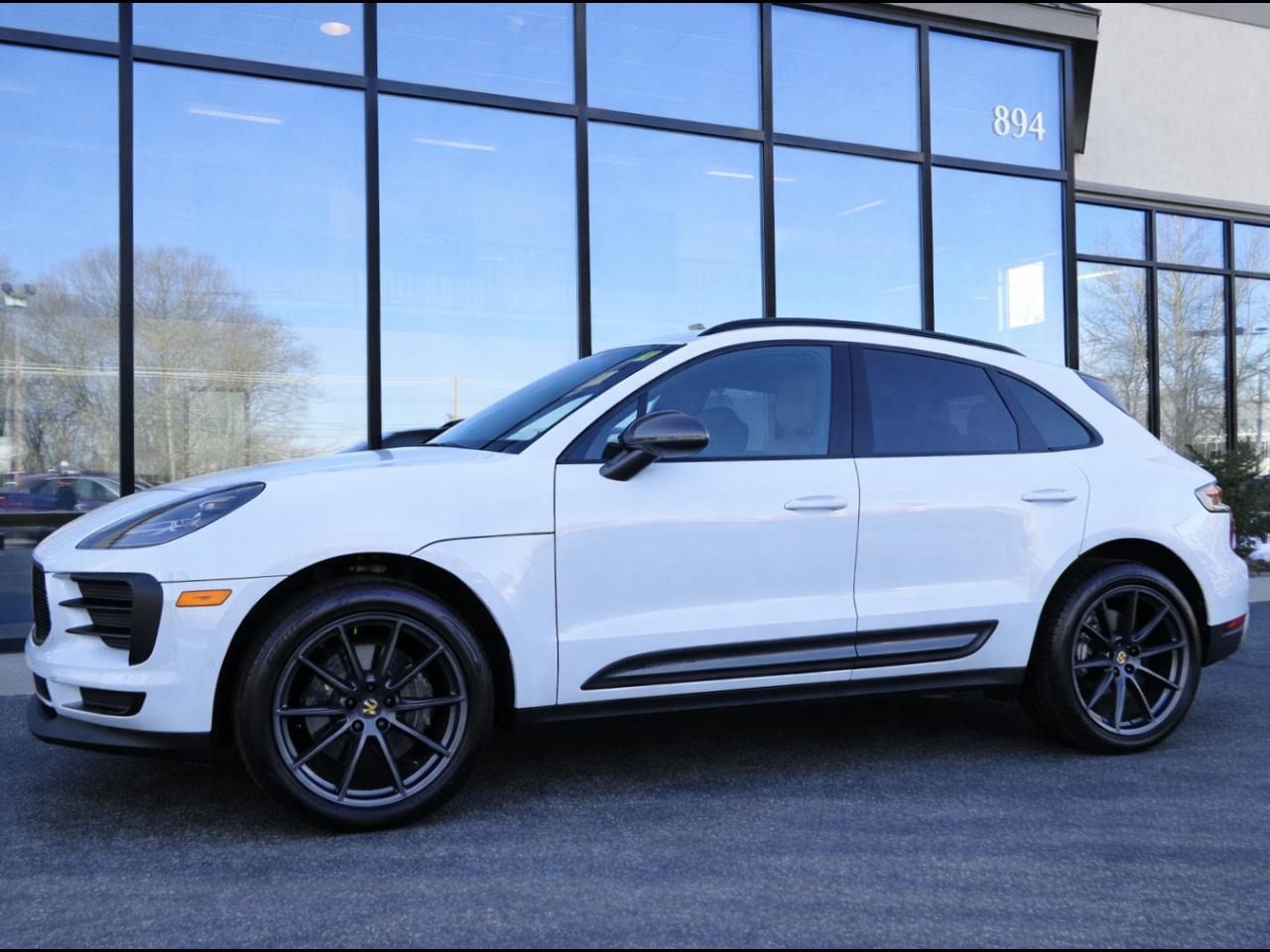2023 Porsche Macan T AWD
