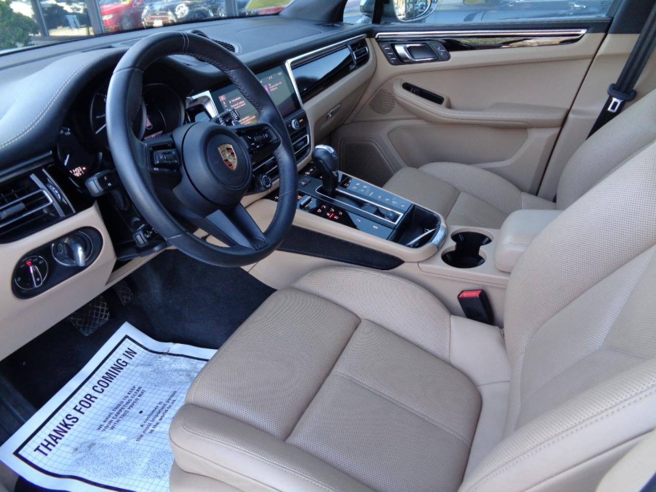 Porsche Macan T AWD 2023