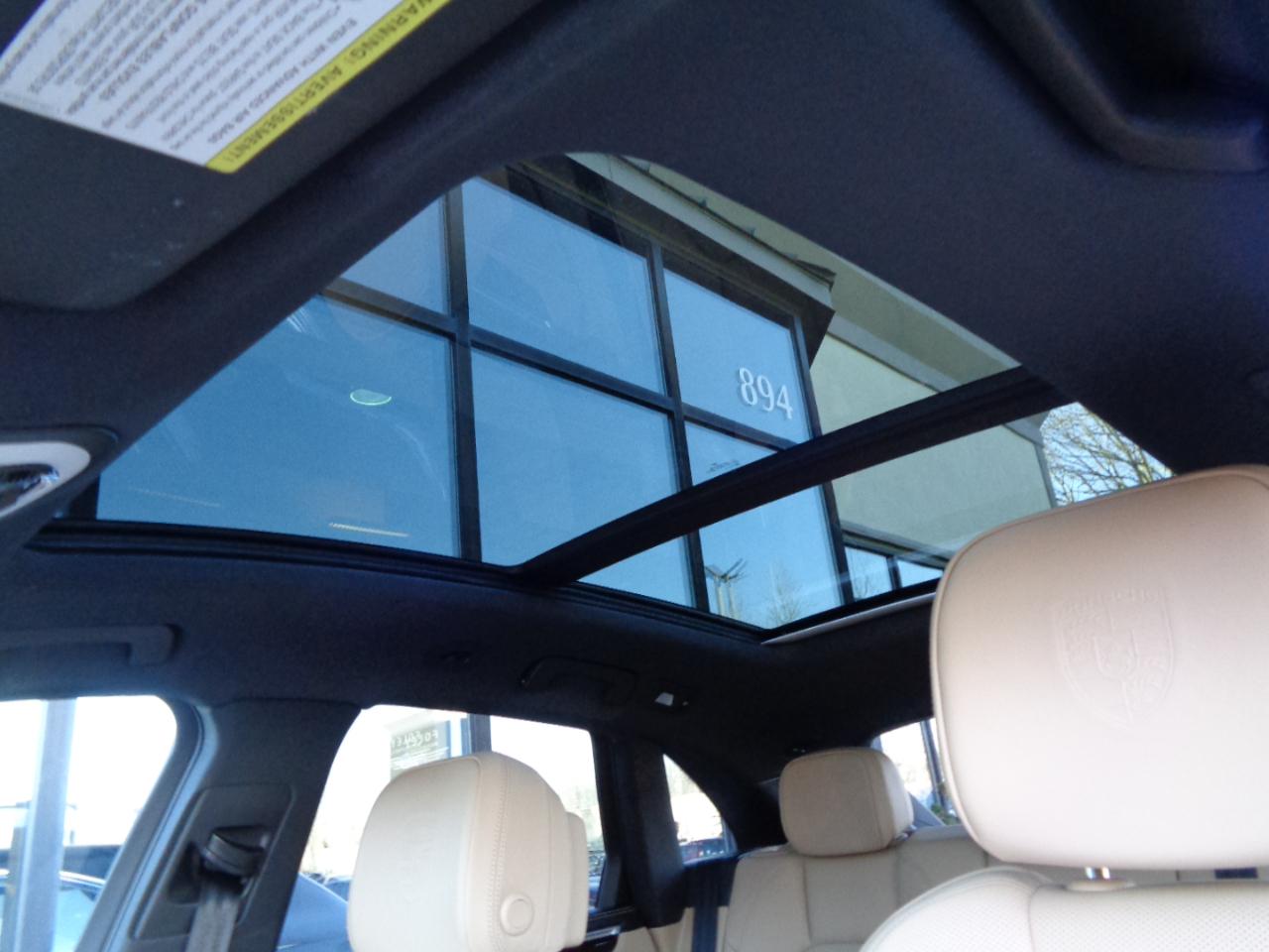 Porsche Macan T AWD 2023