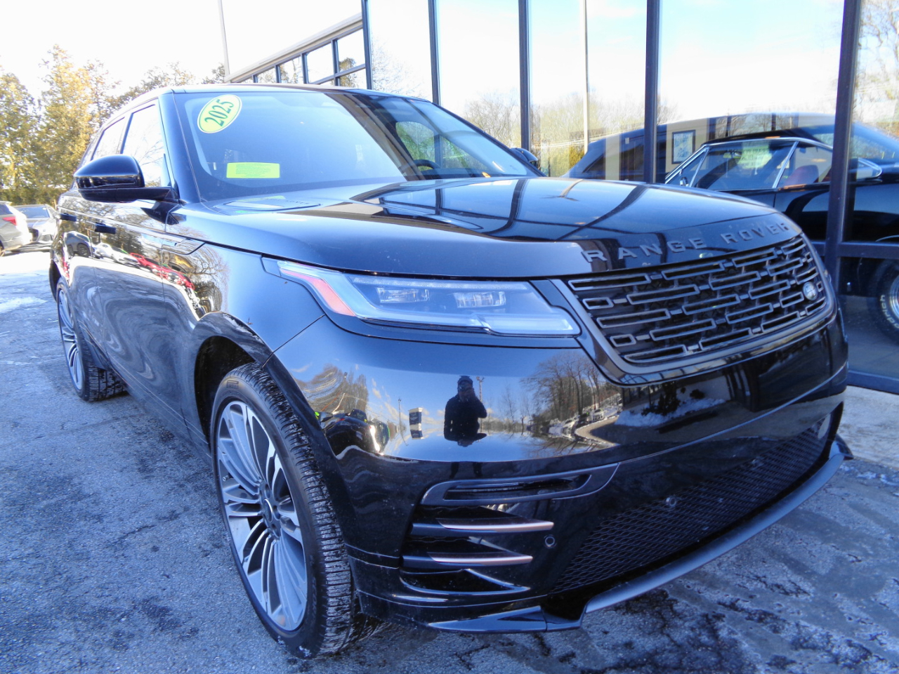 Land Rover Range Rover Velar P400 Dynamic SE 2025
