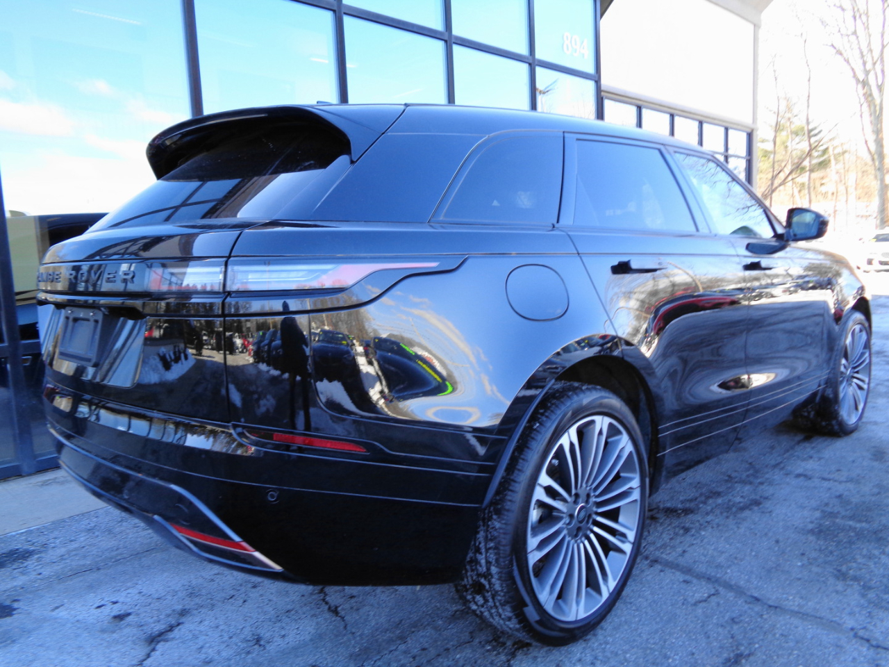 Land Rover Range Rover Velar P400 Dynamic SE 2025