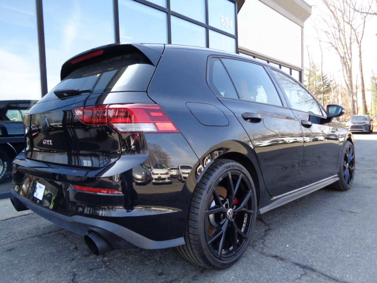 Volkswagen Golf GTI 2.0T 380 S Manual 2024