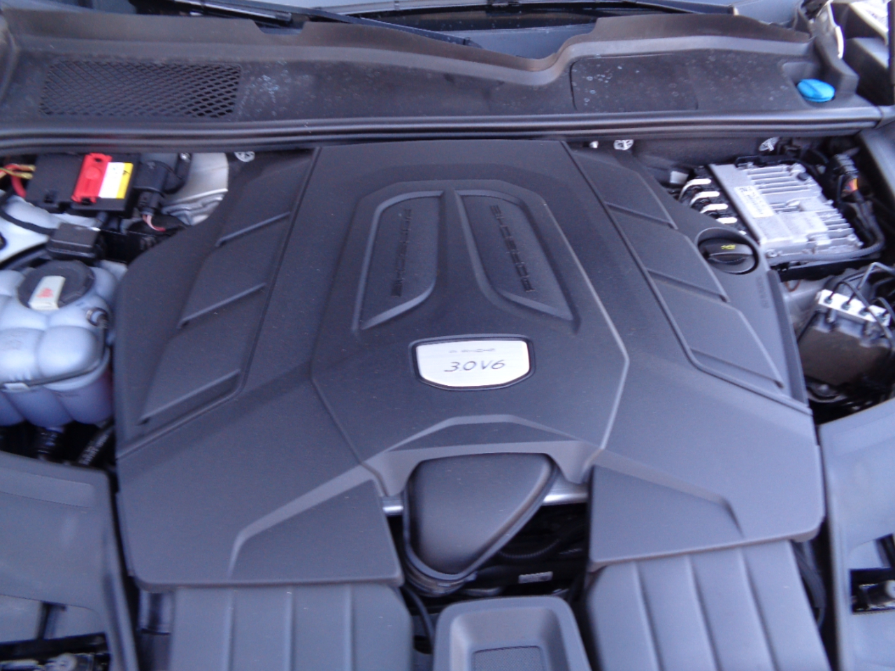 Porsche Cayenne Coupe AWD 2020