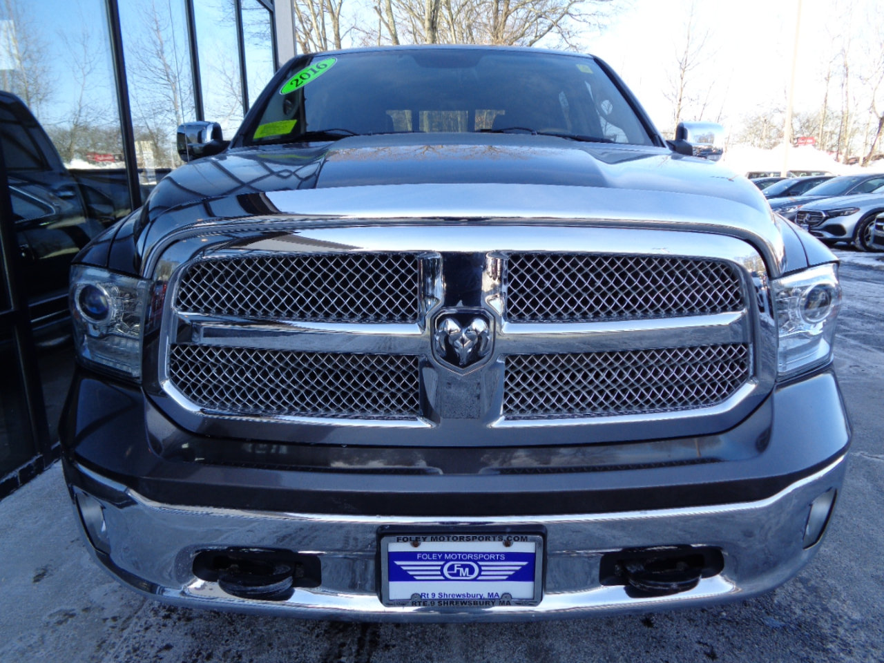 RAM 1500 4WD Crew Cab 140.5" Longhorn 2016