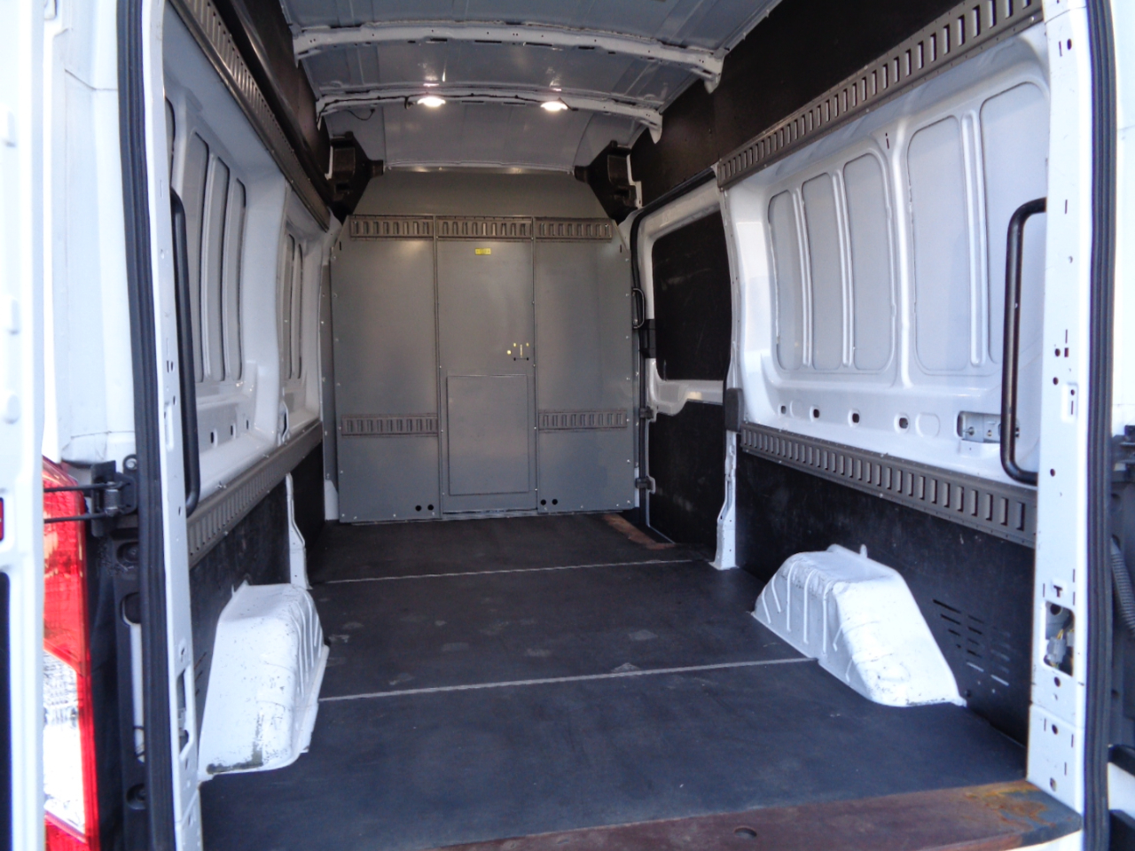 Ford Transit Cargo Van T-350 148" Hi Rf 9500 GVWR AWD 2022