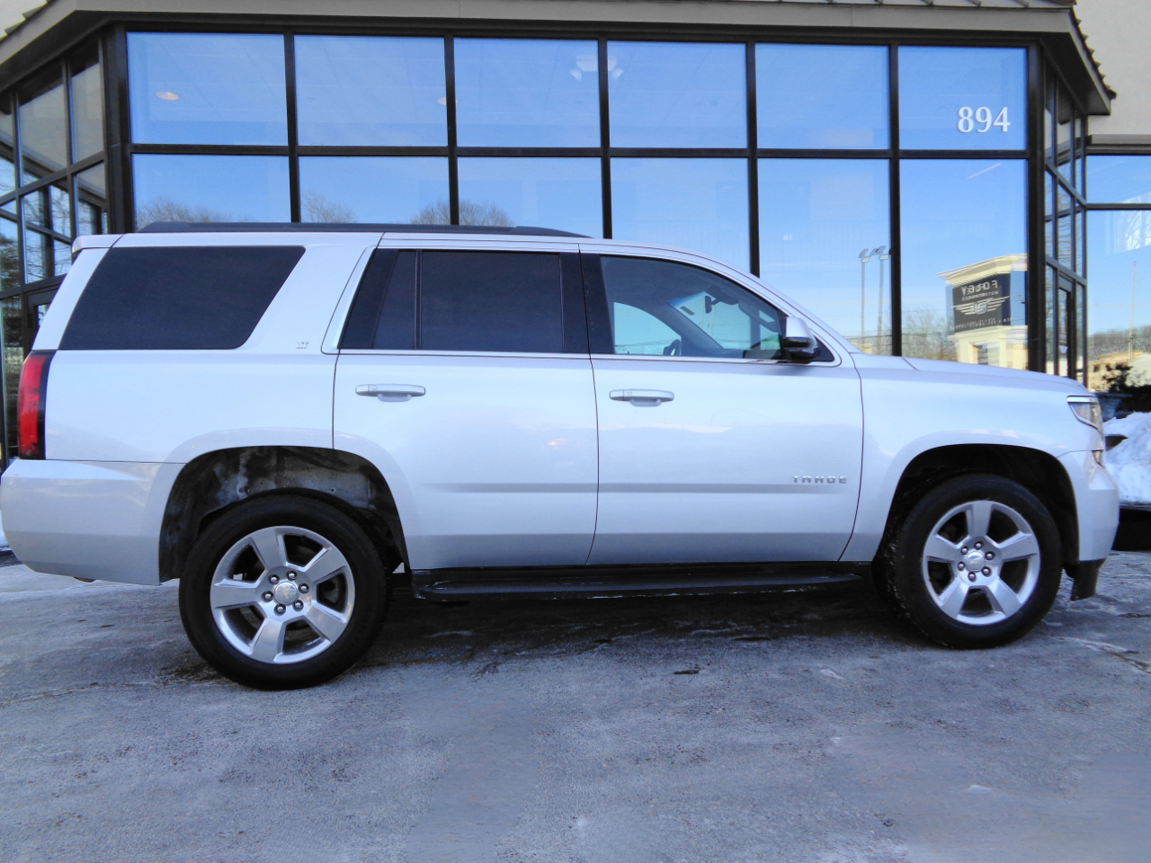 Chevrolet Tahoe 4WD 4dr LT 2019