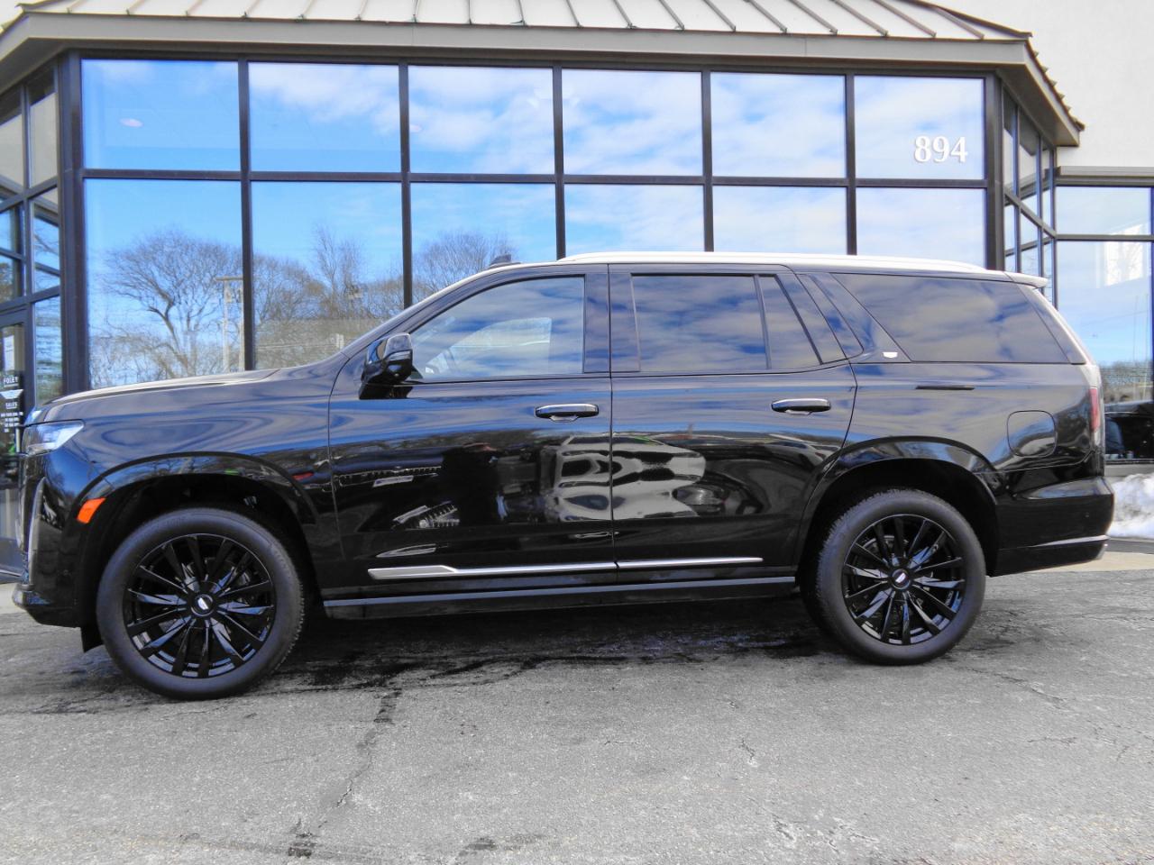 Cadillac Escalade 4WD 4dr Premium Luxury 2024