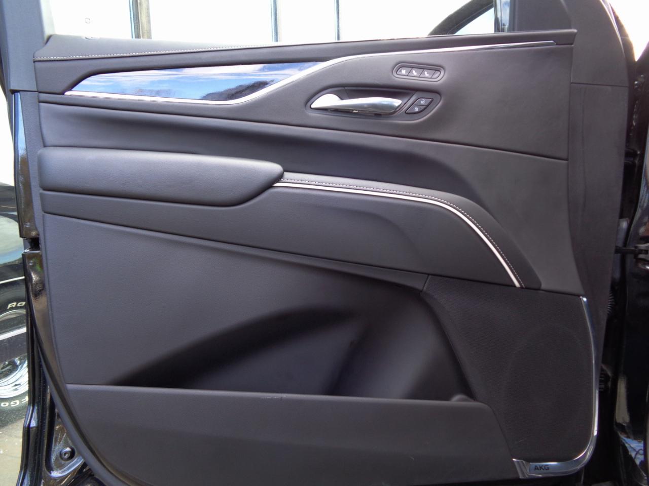 Cadillac Escalade 4WD 4dr Premium Luxury 2024