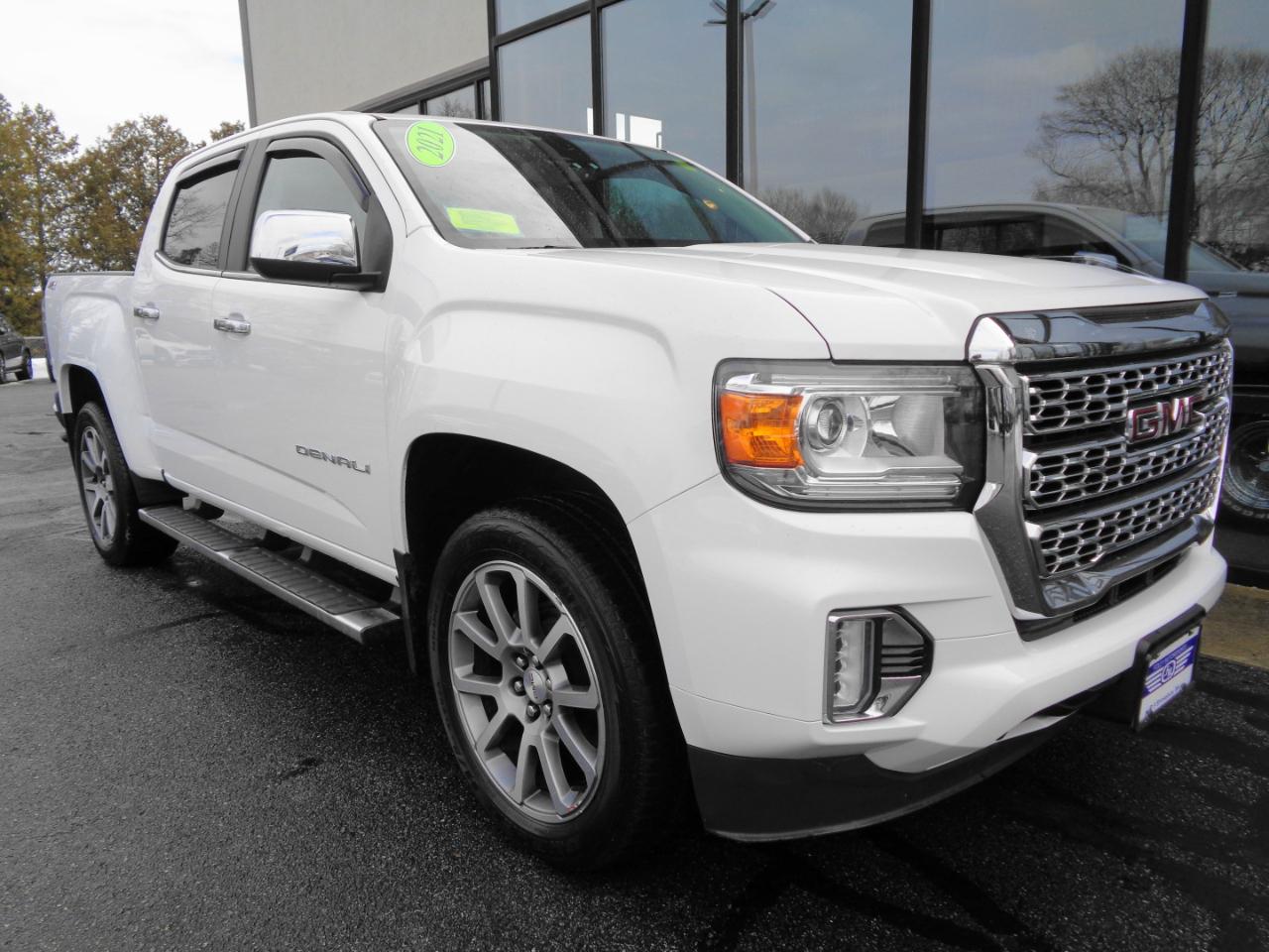 GMC Canyon 4WD Crew Cab 128" Denali 2021