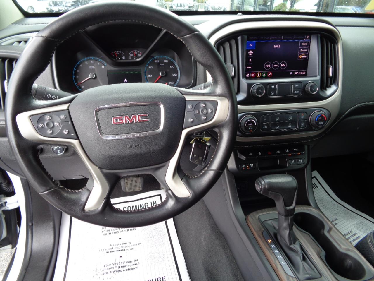 GMC Canyon 4WD Crew Cab 128" Denali 2021