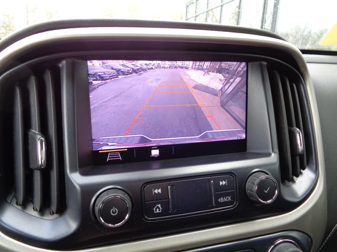 GMC Canyon 4WD Crew Cab 128" Denali 2021