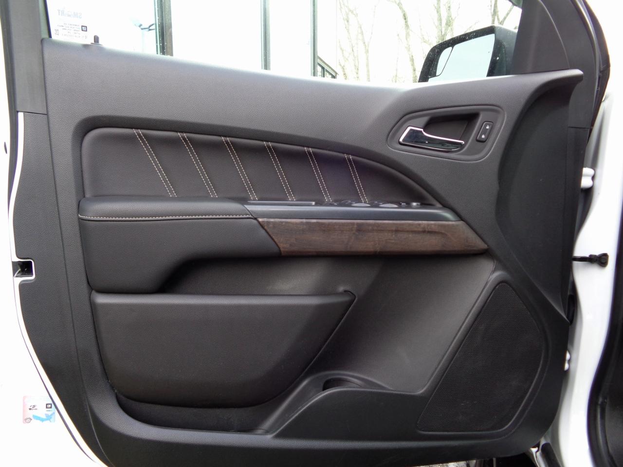 GMC Canyon 4WD Crew Cab 128" Denali 2021