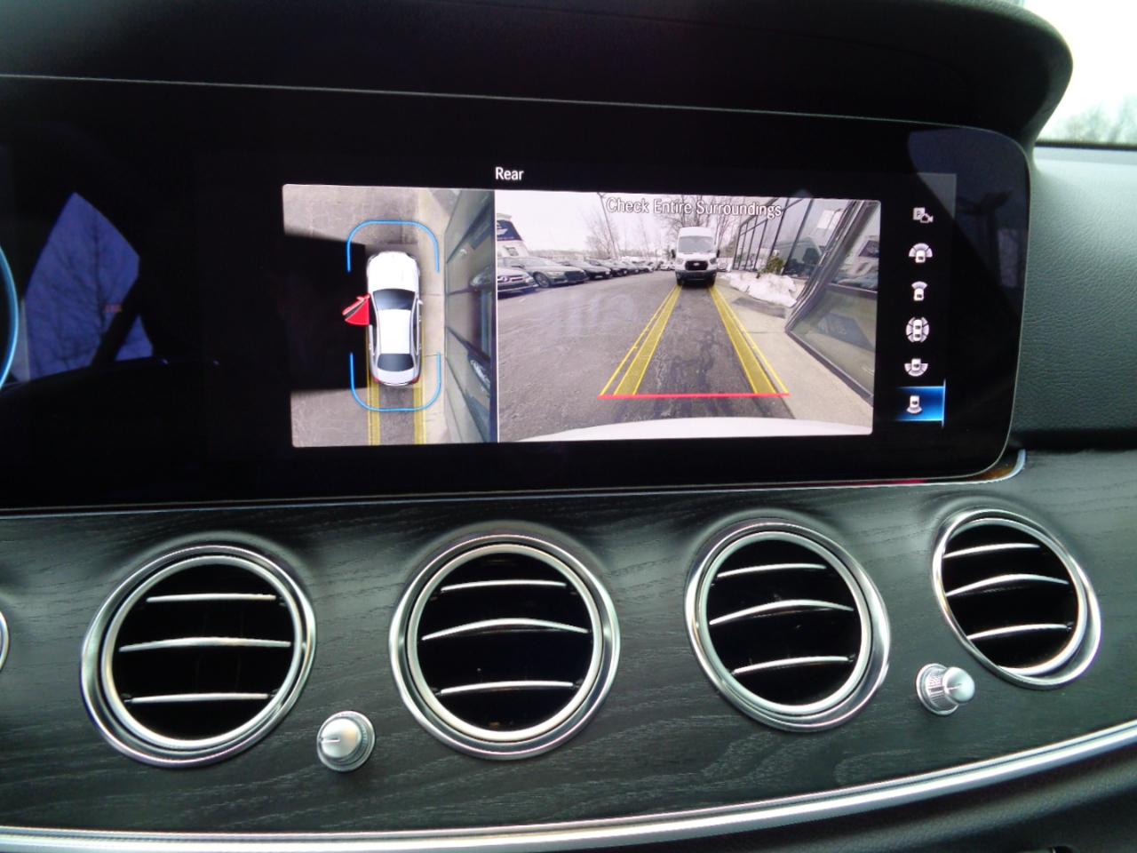 Mercedes-Benz E-Class E 350 4MATIC Sedan 2023