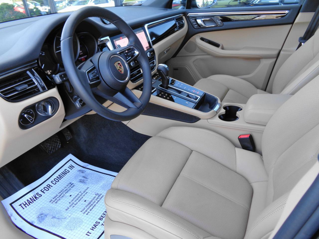 Porsche Macan AWD 2025