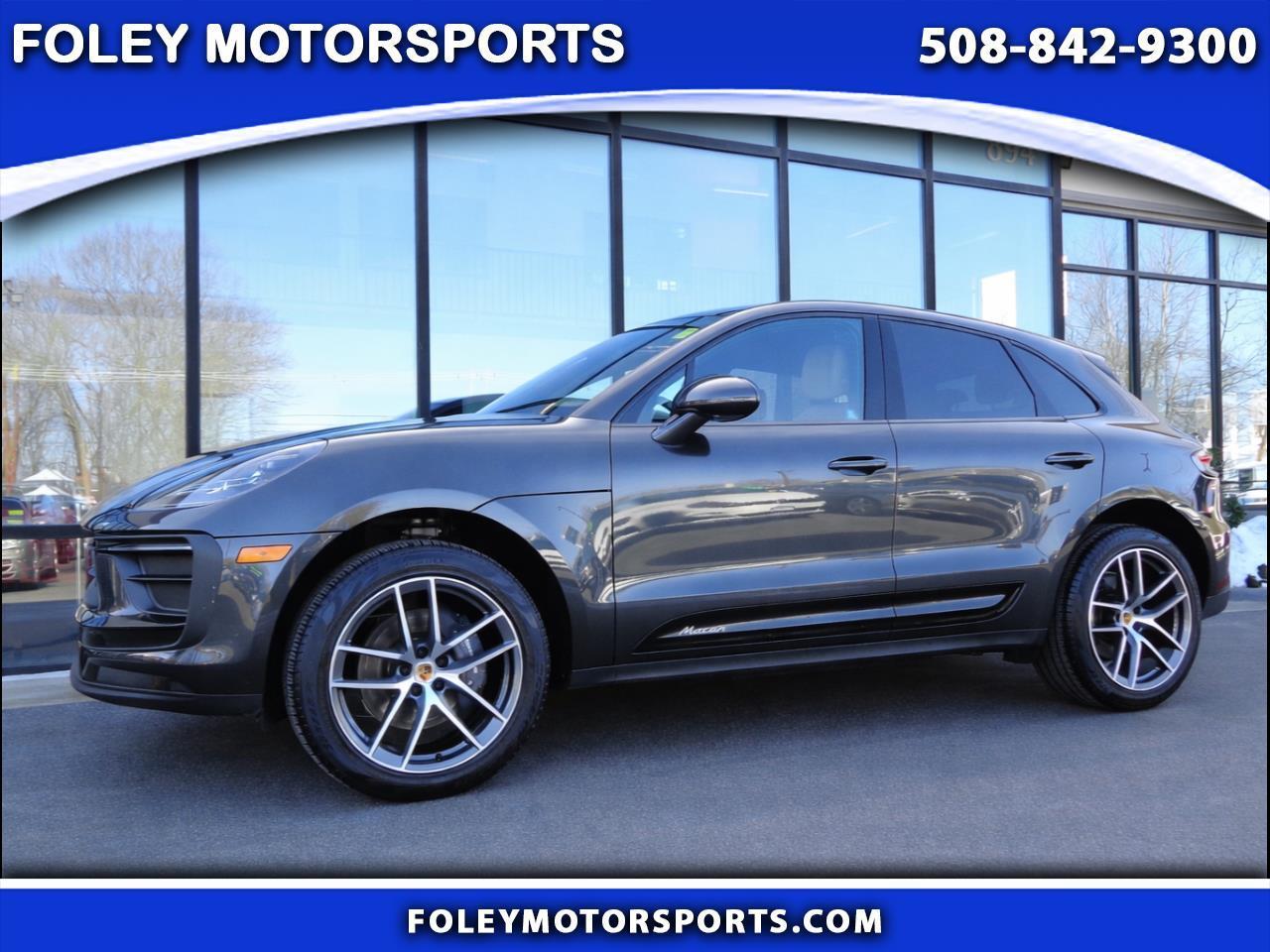 2025 Porsche Macan AWD
