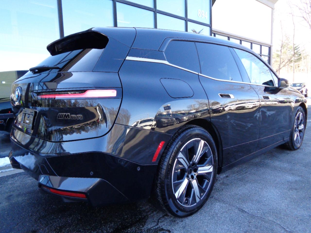 BMW iX M60 Sports Activity Vehicle 2023