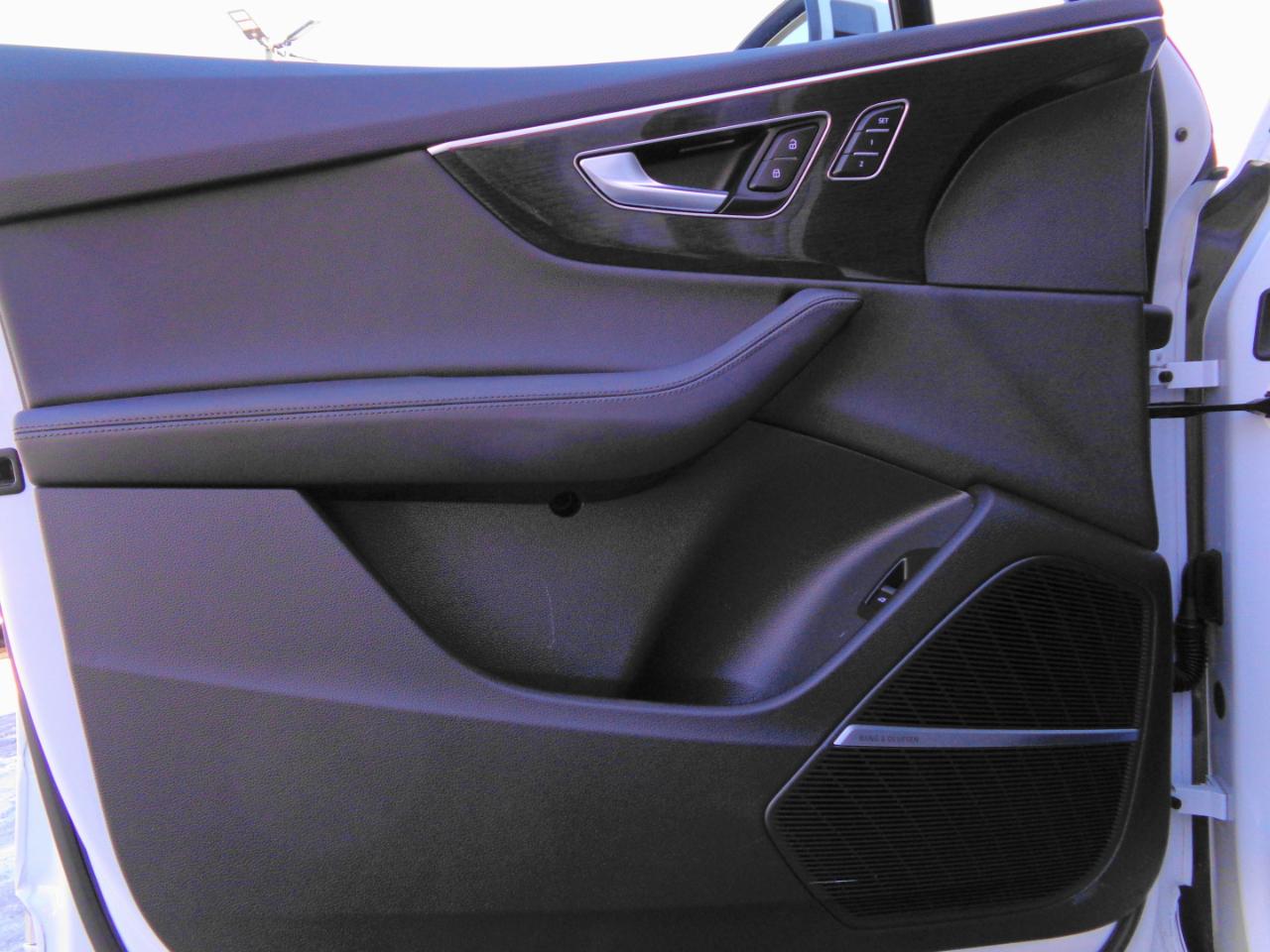 Audi Q7 Premium Plus 55 TFSI quattro 2023