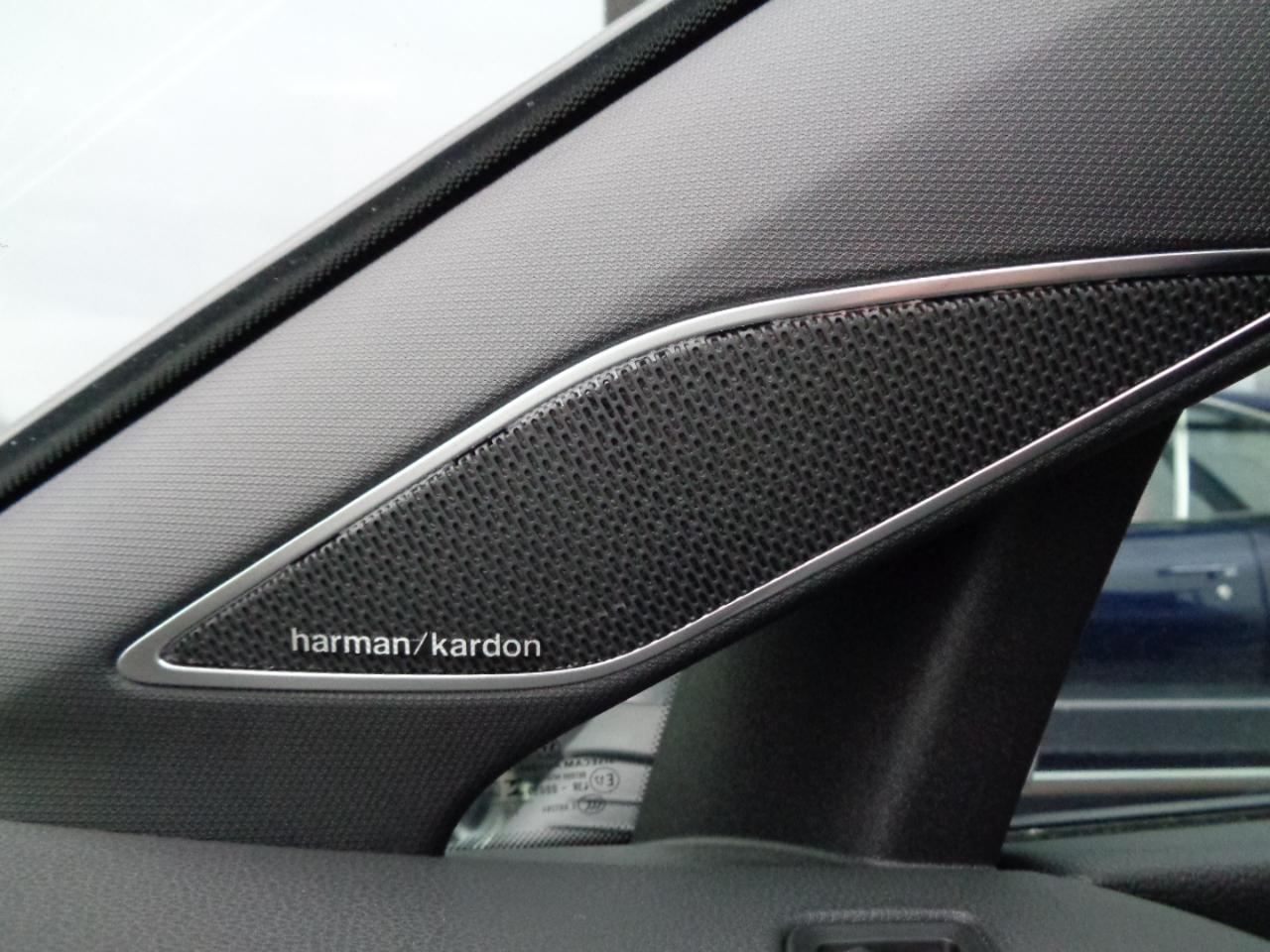 Volkswagen Golf R 2.0T Manual 2022