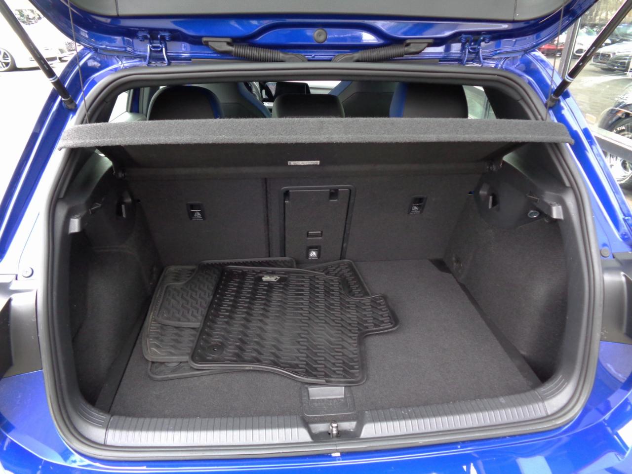 Volkswagen Golf R 2.0T Manual 2022