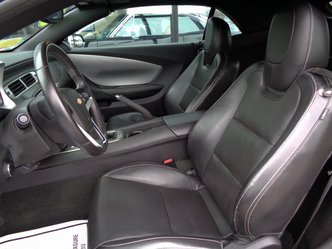 Chevrolet Camaro 2dr Conv 2LT 2012