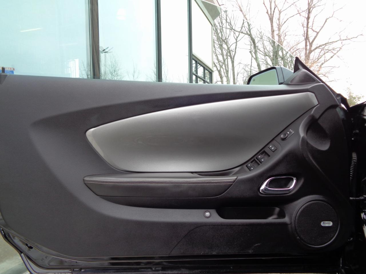 Chevrolet Camaro 2dr Conv 2LT 2012