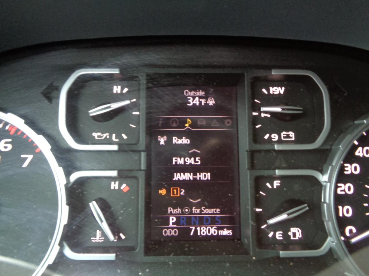 Toyota Tundra 4WD SR5 CrewMax 5.5' Bed 5.7L (Natl) 2018