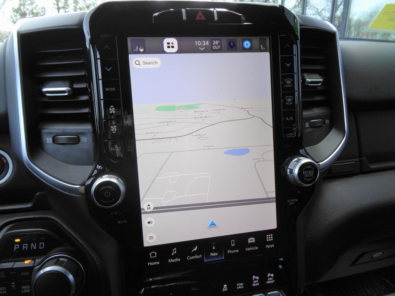 RAM 1500 Big Horn 4x4 Crew Cab 5'7" Box 2024