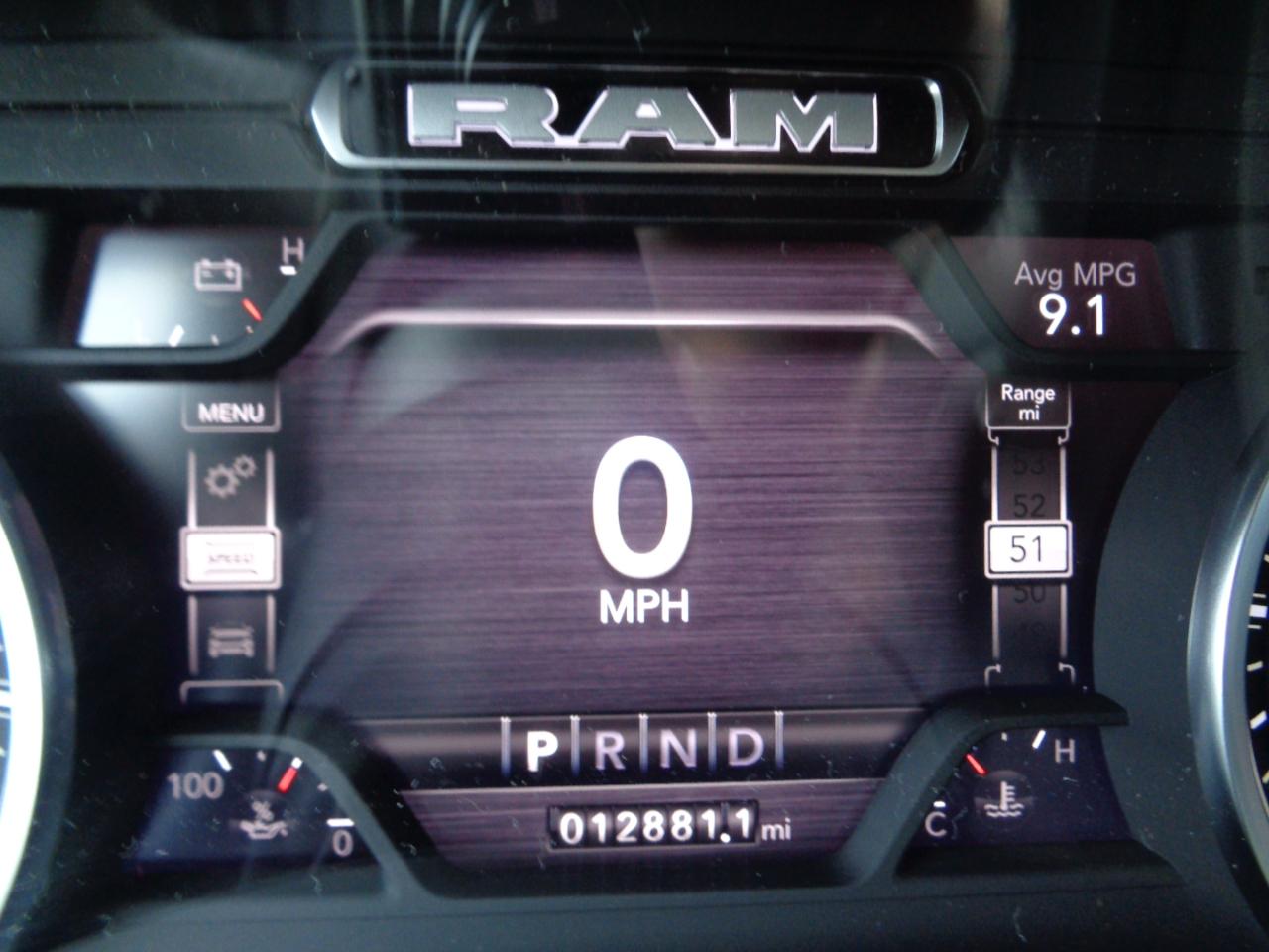 RAM 1500 Big Horn 4x4 Crew Cab 5'7" Box 2024