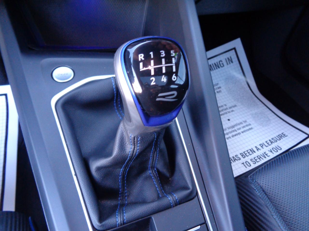 Volkswagen Golf R 2.0T Manual 2022