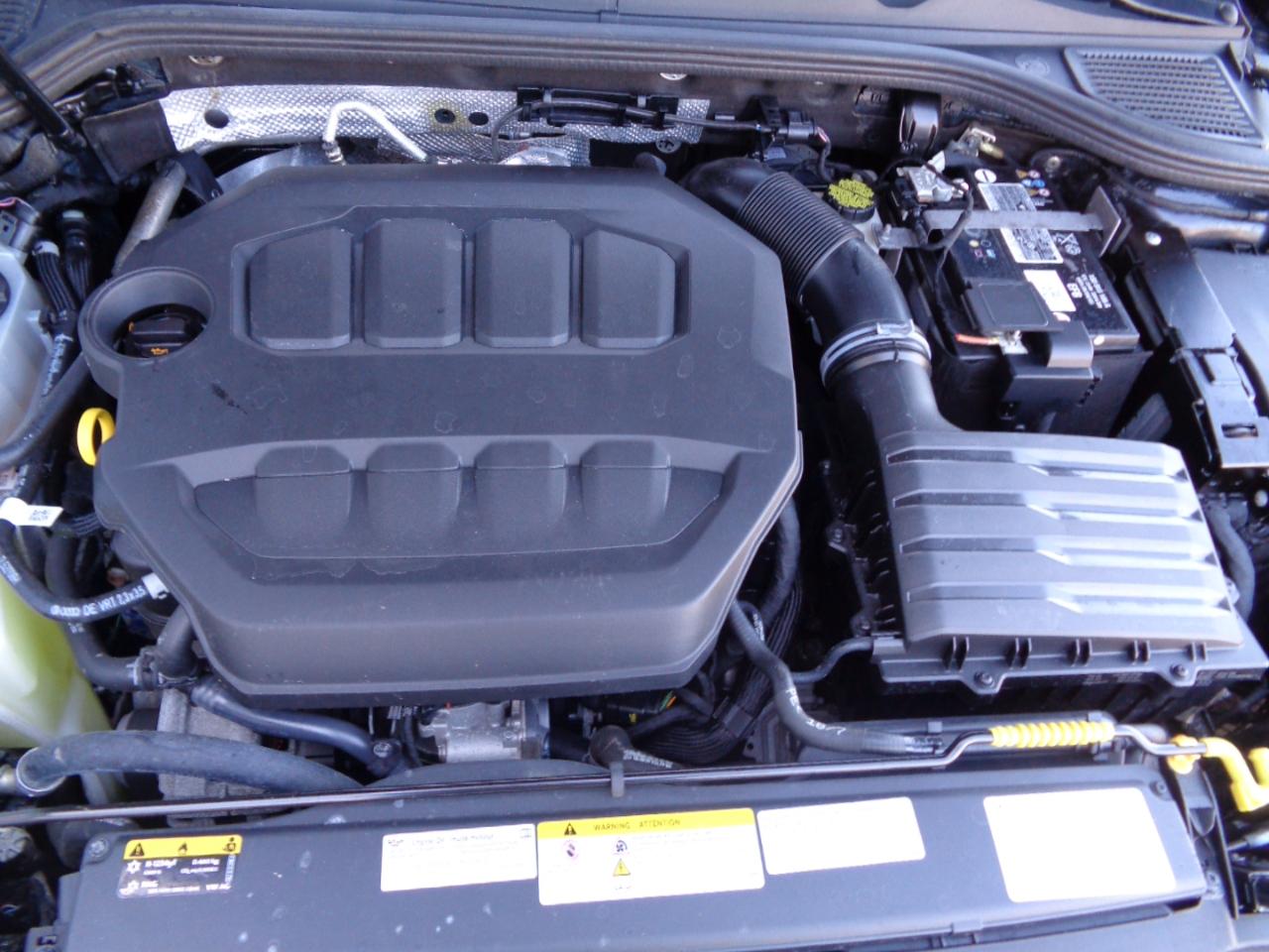 Volkswagen Golf R 2.0T Manual 2022