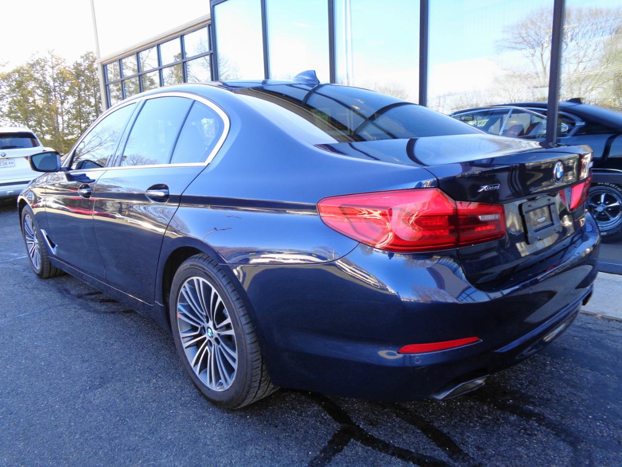 BMW 5 Series 540i xDrive Sedan 2017