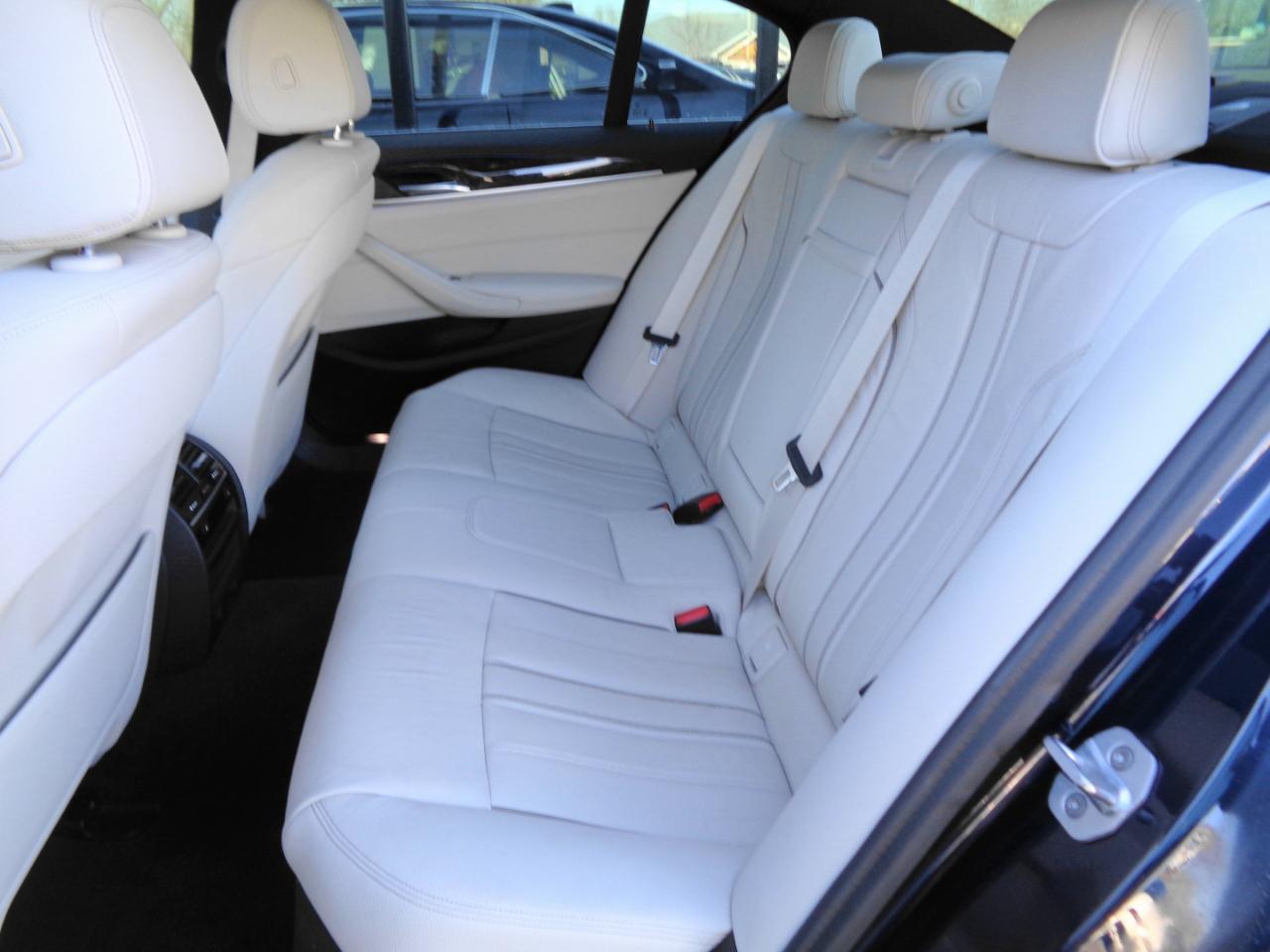 BMW 5 Series 540i xDrive Sedan 2017