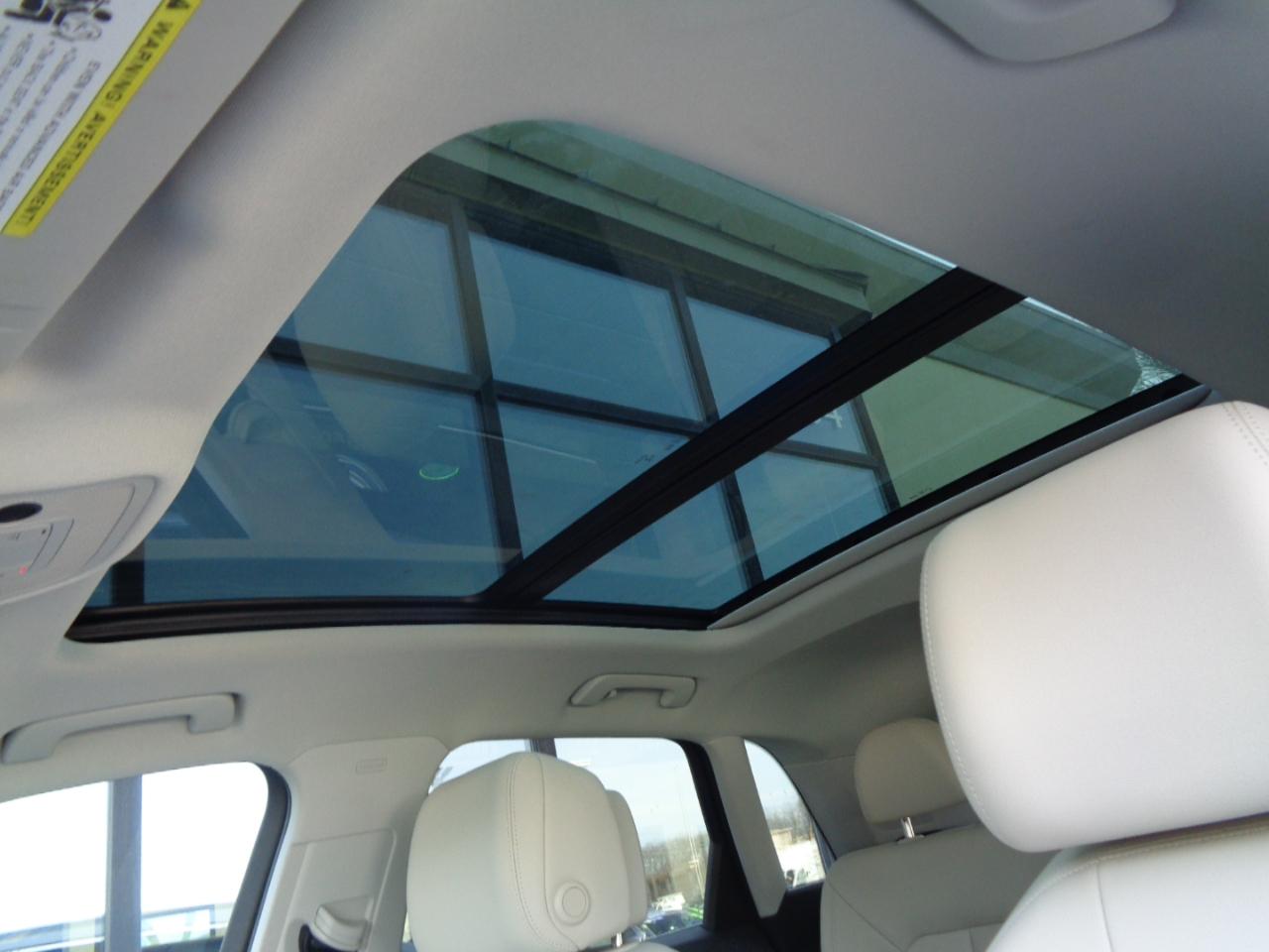 Audi Q3 S line Premium Plus 45 TFSI quattro 2024