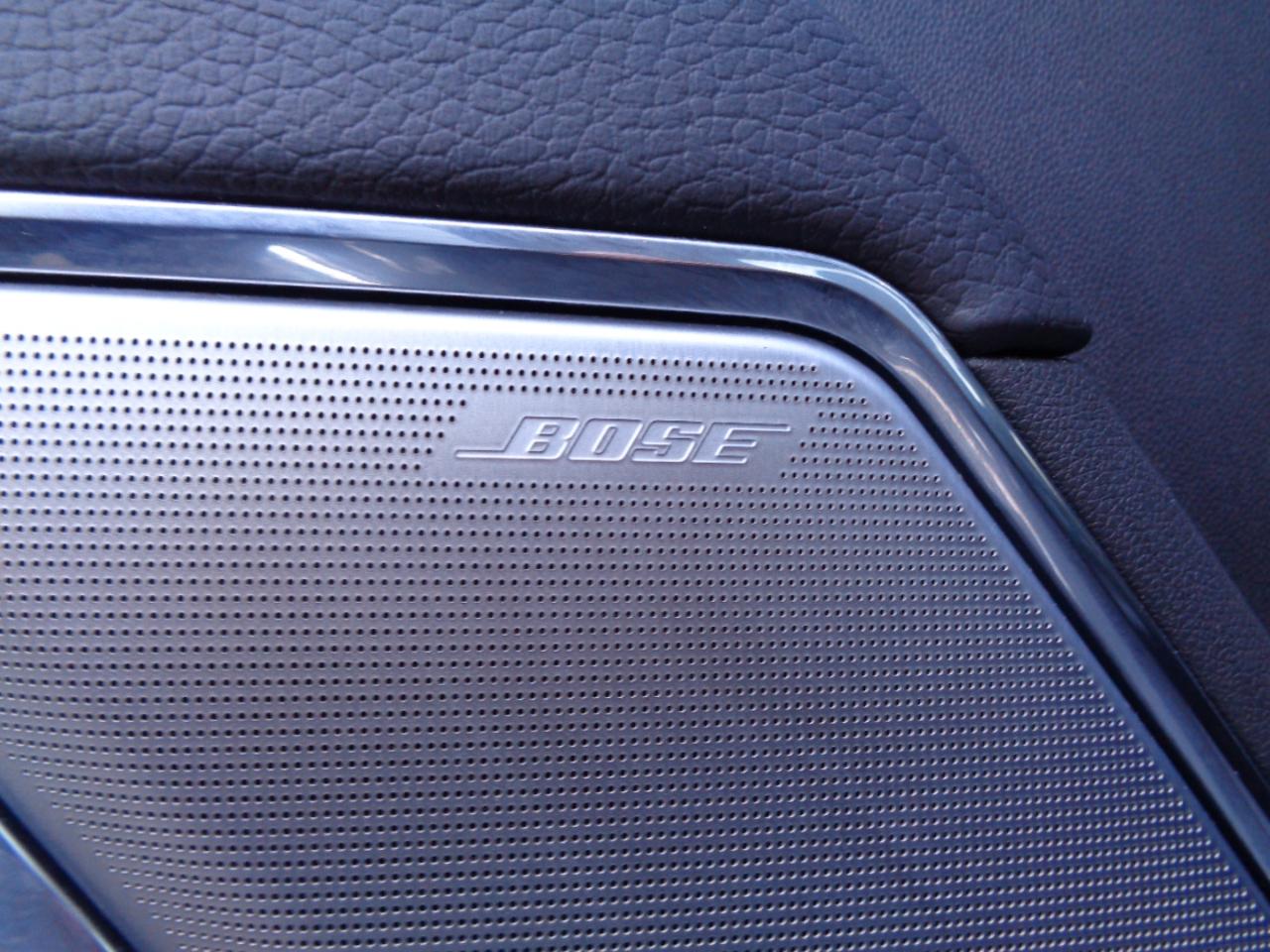 GMC Sierra 1500 4WD Crew Cab 147" Denali 2024