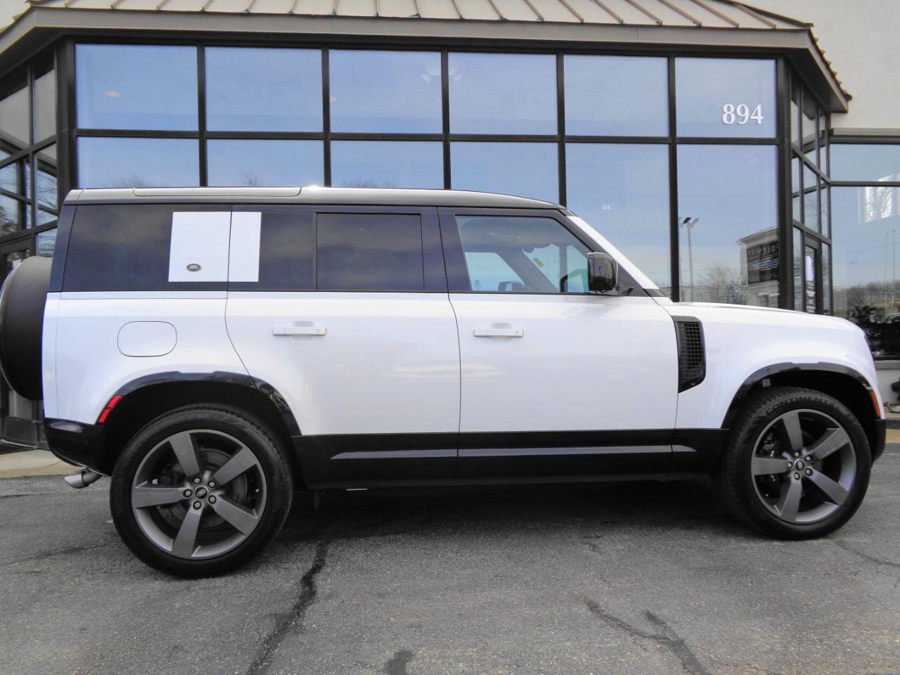 Land Rover Defender 110 AWD 2023