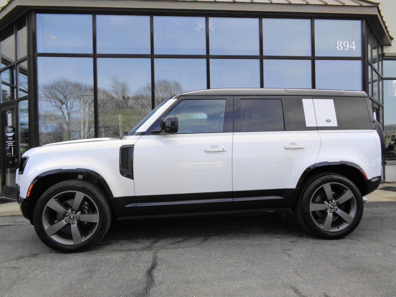 Land Rover Defender 110 AWD 2023