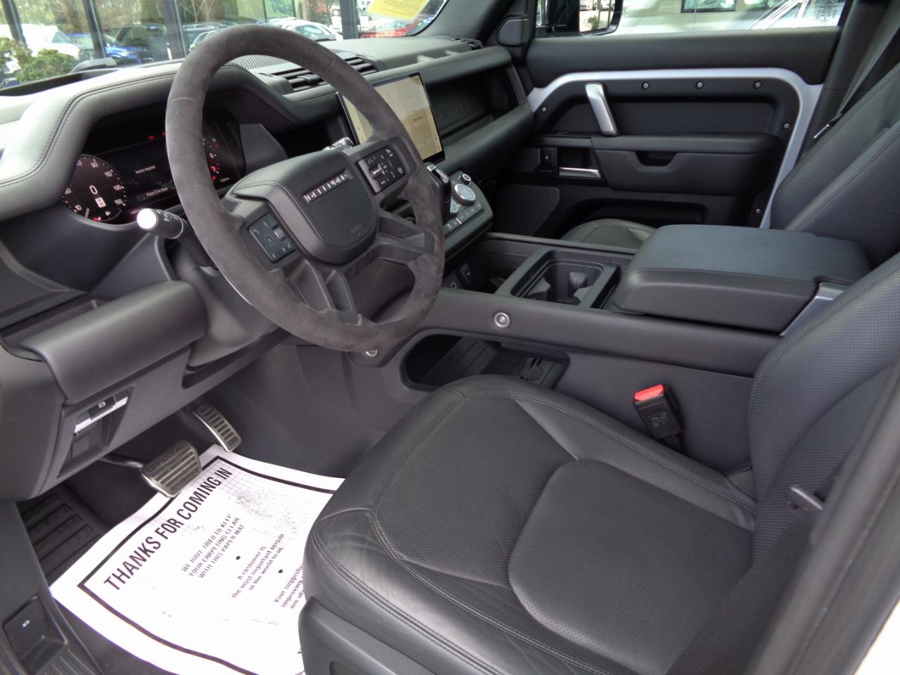 Land Rover Defender 110 AWD 2023