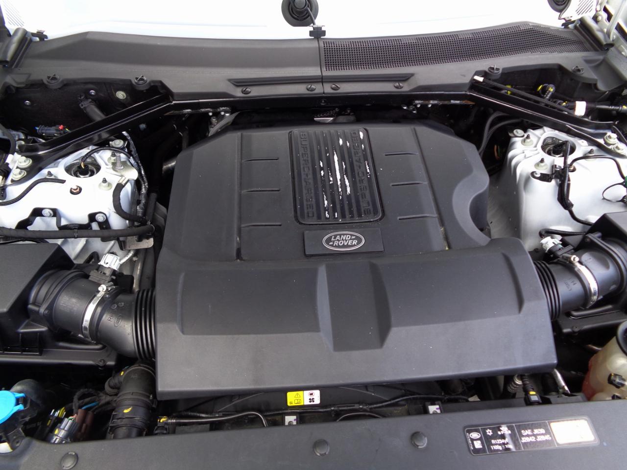 Land Rover Defender 110 AWD 2023