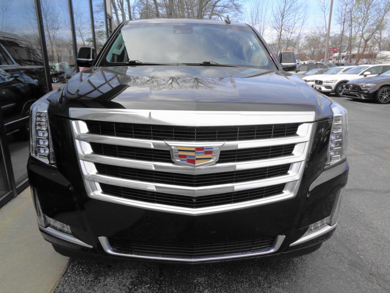Cadillac Escalade 4WD 4dr Luxury 2018