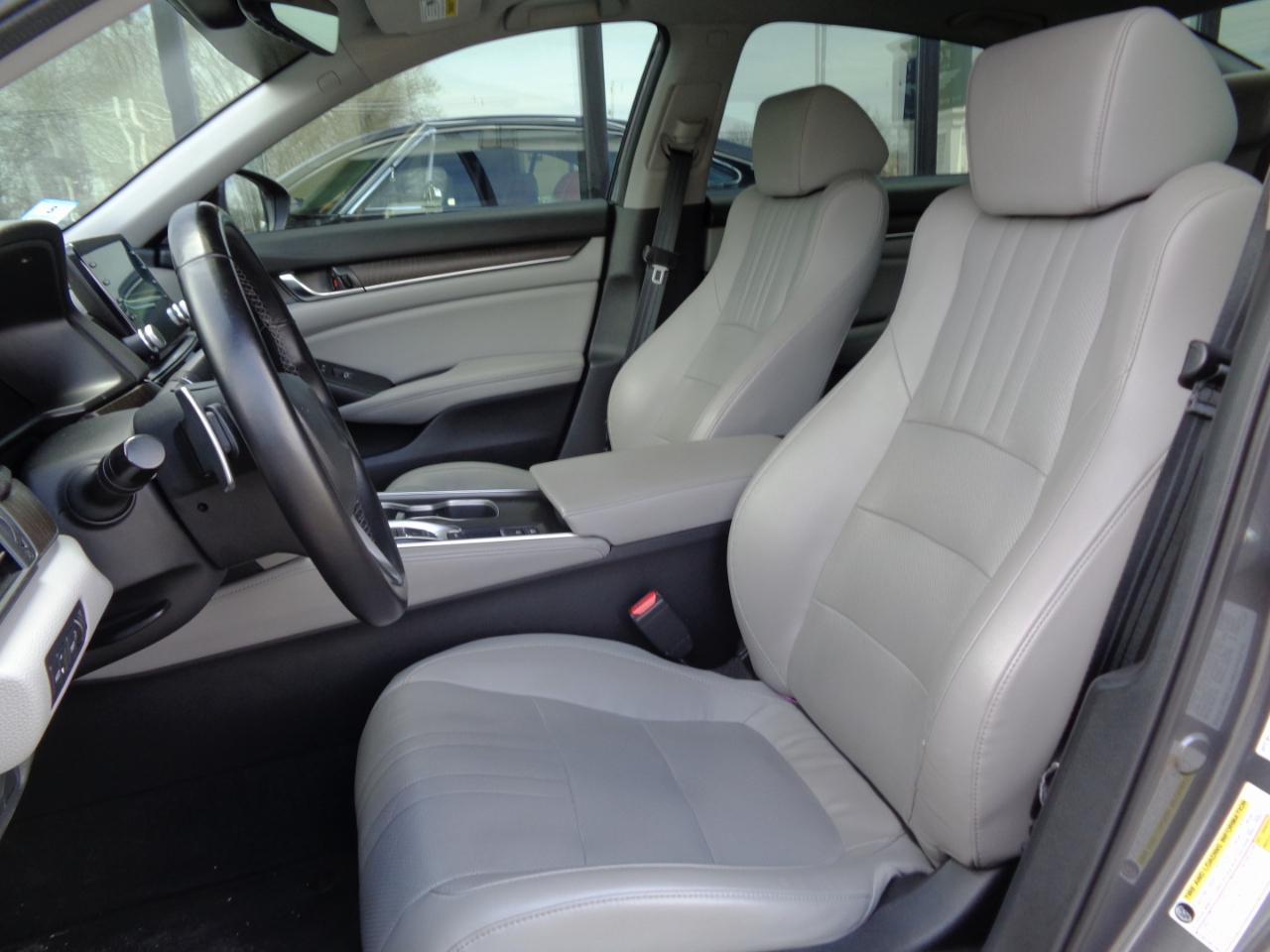 Honda Accord Sedan Touring 2.0T Auto 2018