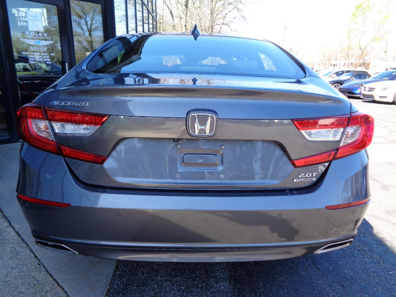 Honda Accord Sedan Touring 2.0T Auto 2018