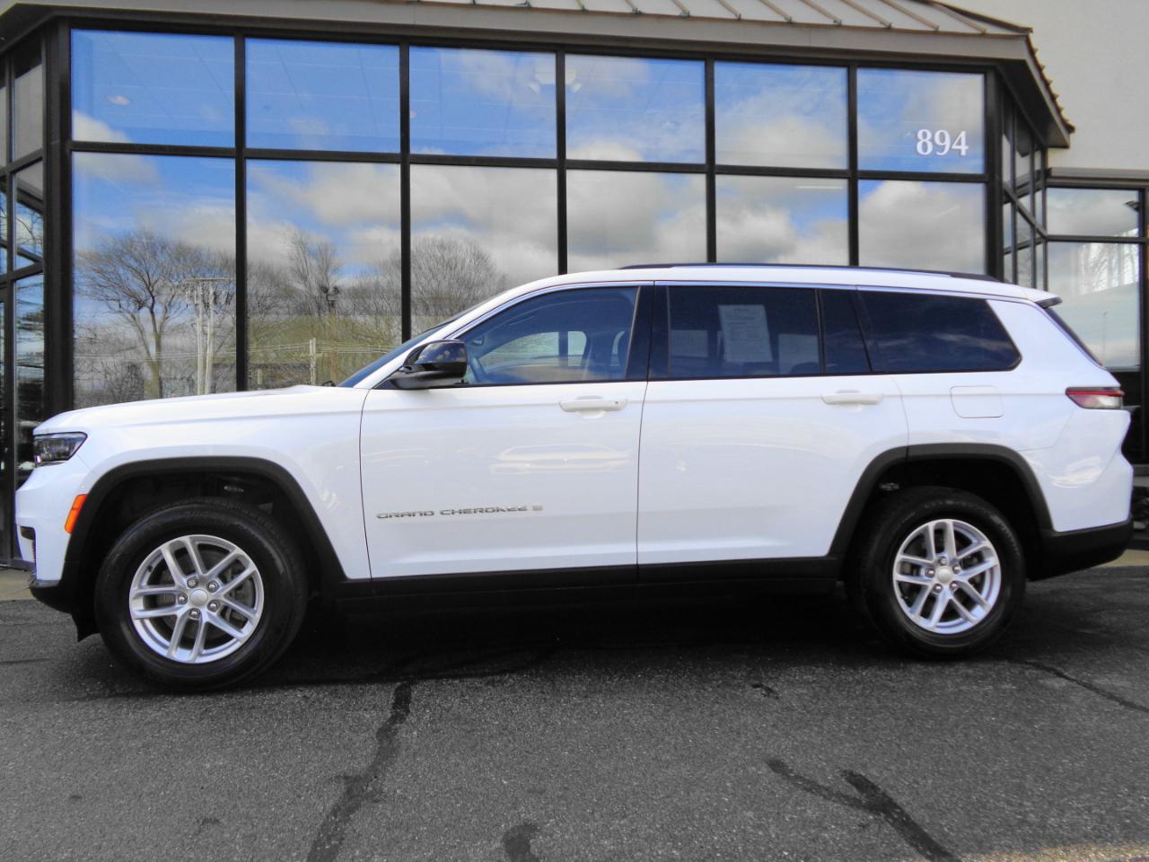 Jeep Grand Cherokee L Laredo 4x4 2021