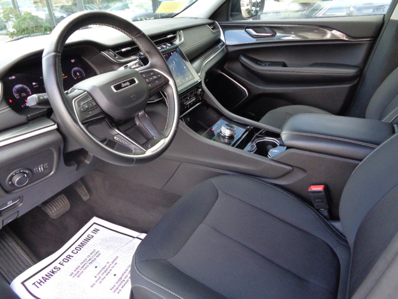 Jeep Grand Cherokee L Laredo 4x4 2021