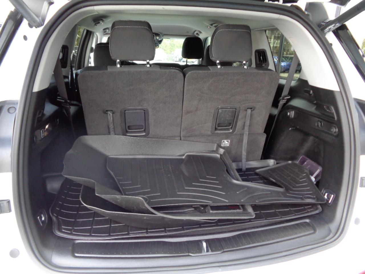 Jeep Grand Cherokee L Laredo 4x4 2021