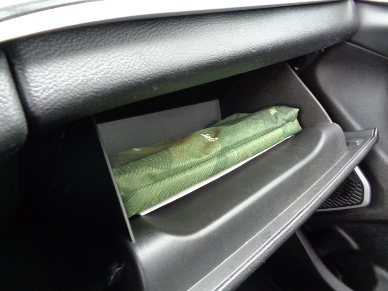 Jeep Grand Cherokee L Laredo 4x4 2021