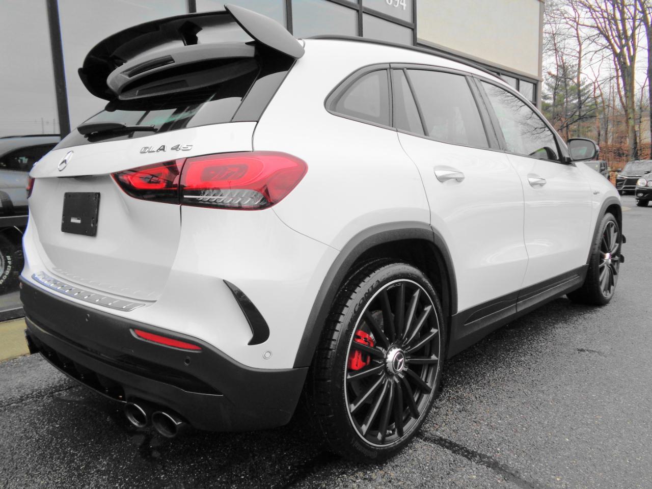 Mercedes-Benz GLA AMG GLA 45 4MATIC SUV 2022