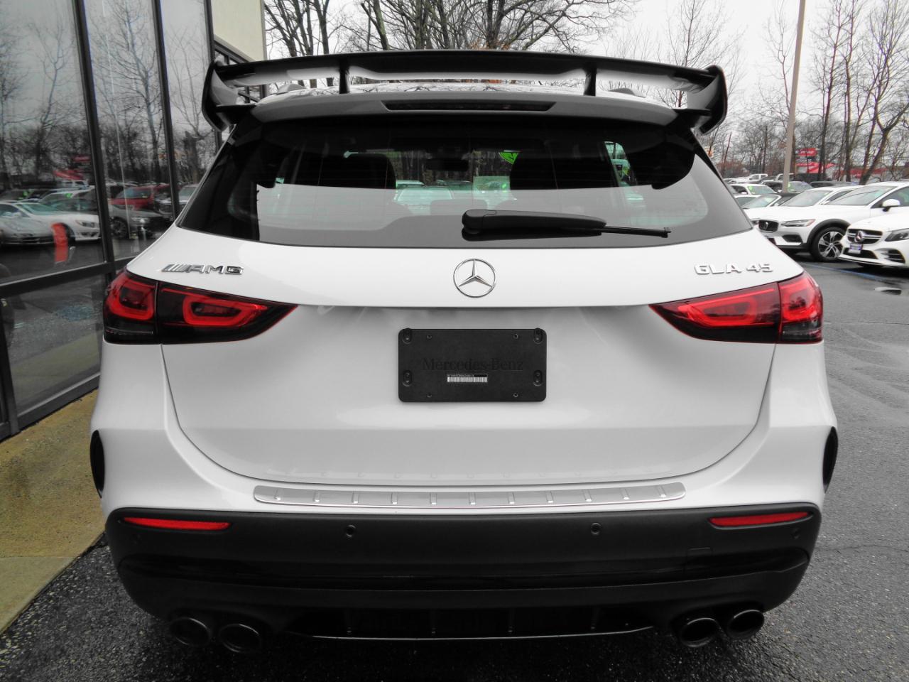 Mercedes-Benz GLA AMG GLA 45 4MATIC SUV 2022