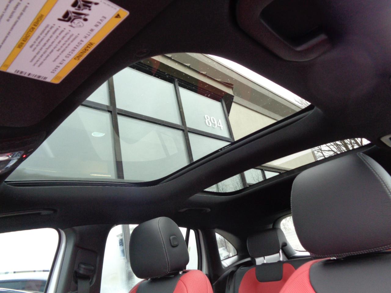 Mercedes-Benz GLA AMG GLA 45 4MATIC SUV 2022