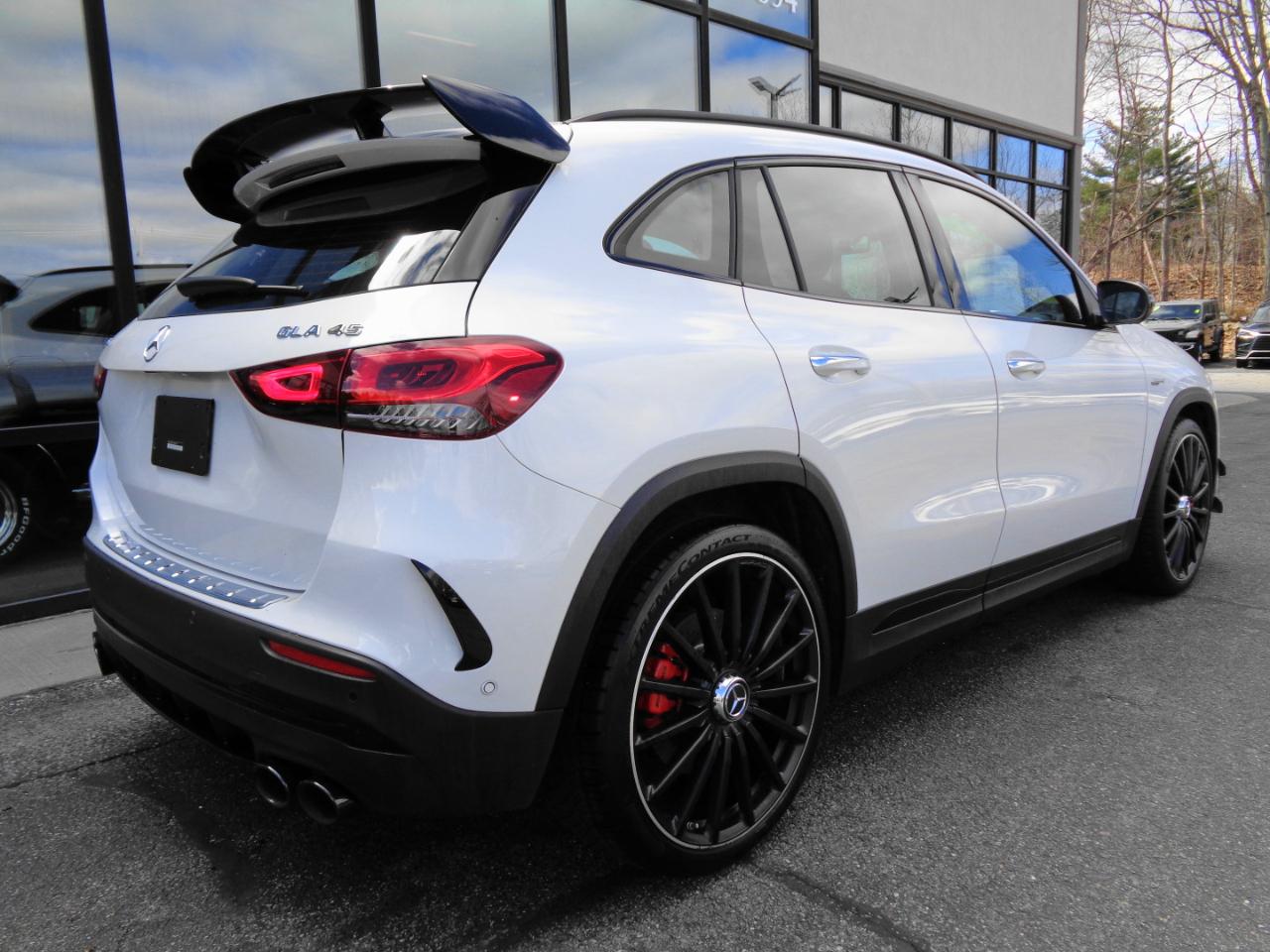 Mercedes-Benz GLA AMG GLA 45 4MATIC SUV 2022