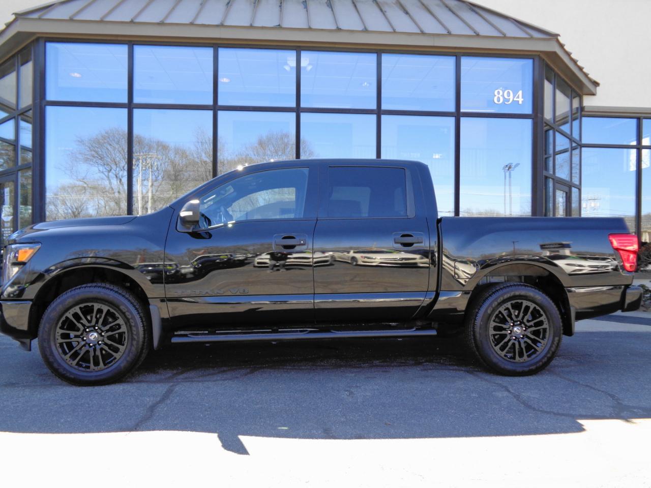 Nissan Titan 4x4 Crew Cab SL 2018